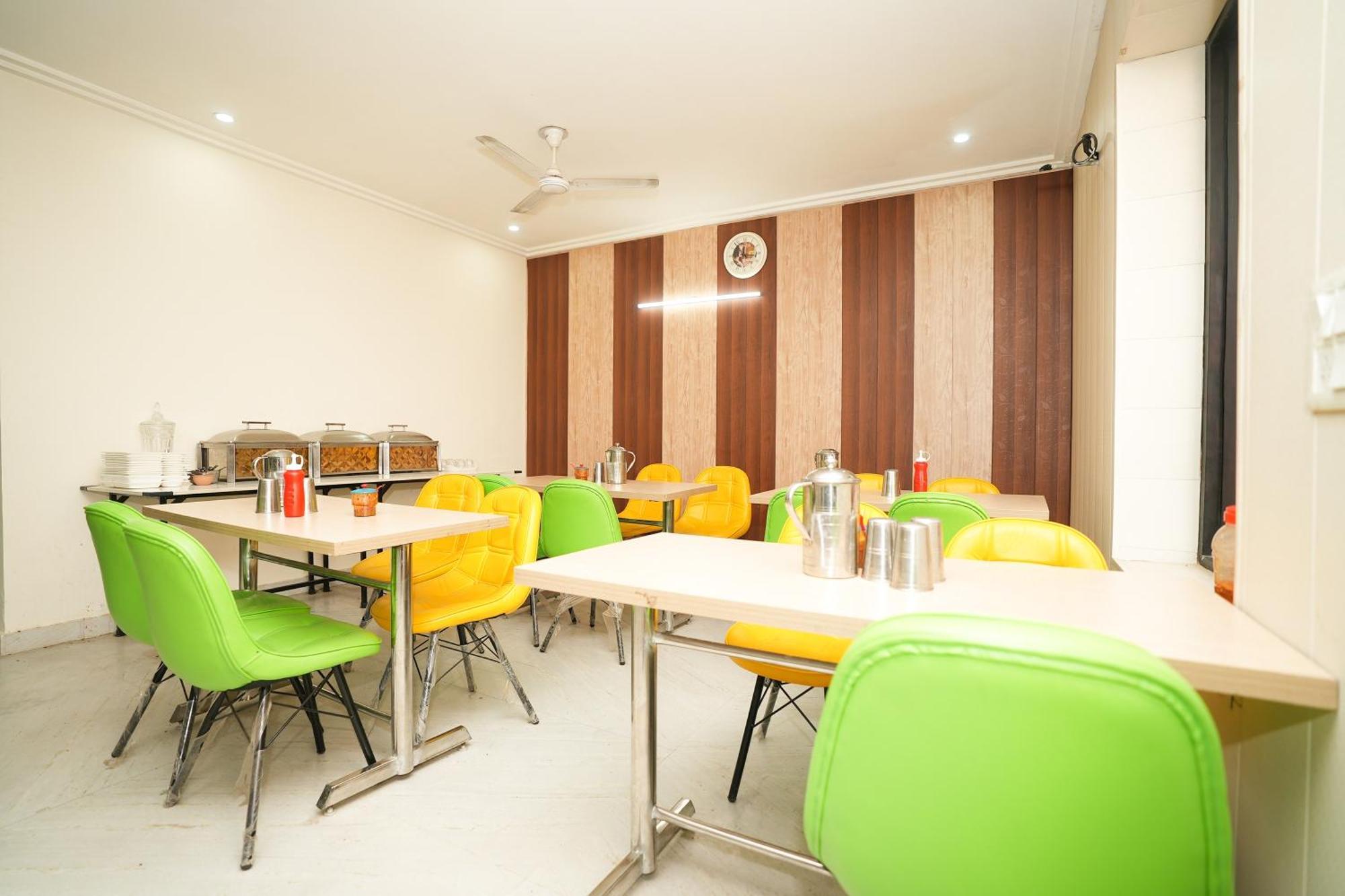 Hotel A.P Residency Gurgaon Exteriör bild